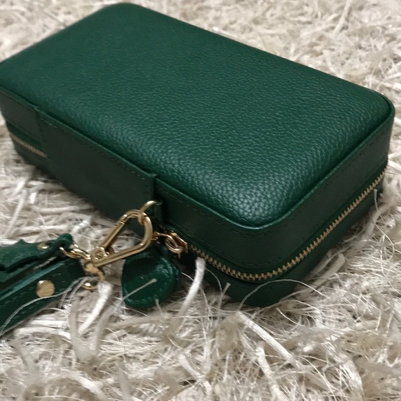 Pandora Handbags - Pandora Leather Travel Jewlery case 💚💚💚
